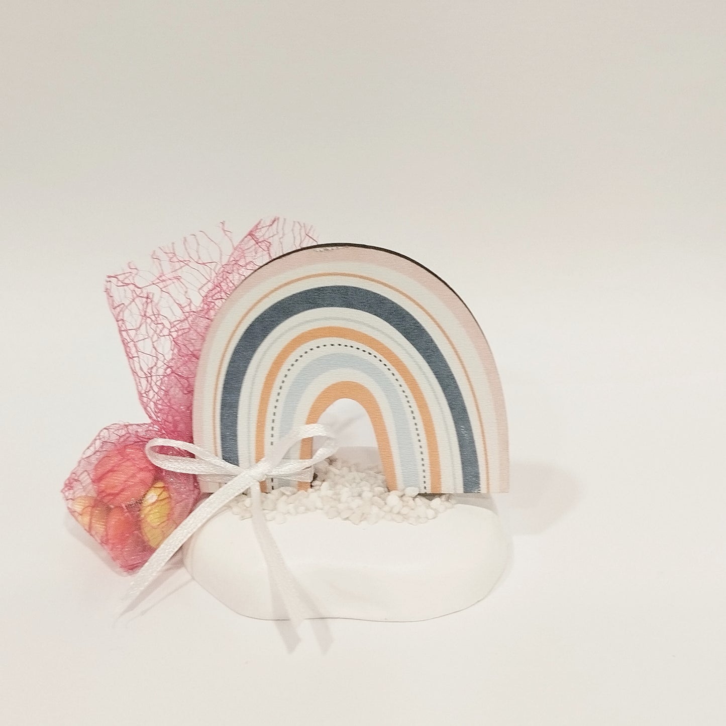 Μπομπονιέρα βάπτισης ουράνιο τόξο σε βότσαλο