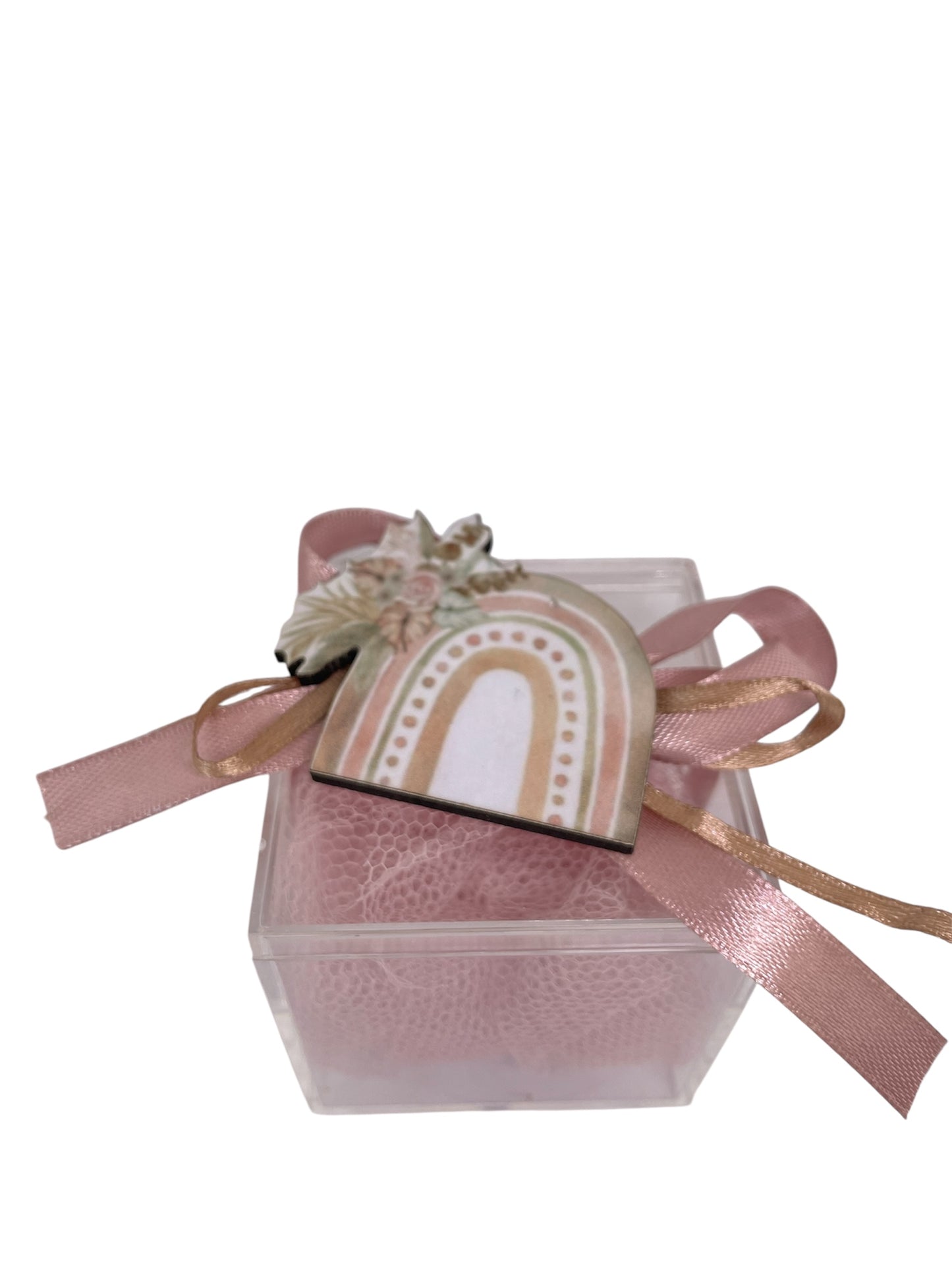 Μπομπονιέρα ουράνιο τόξο boho σε κουτάκι plexiglass