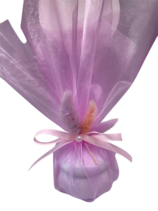 Μπομπονιέρα μπιζουτιέρα μακαρόν  δεμένη σε τούλι