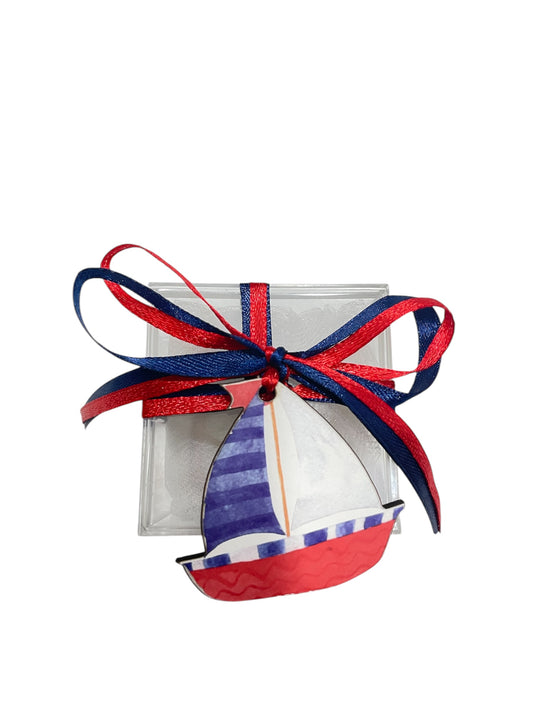 Μπομπονιέρα καραβάκι σε κουτάκι plexiglass